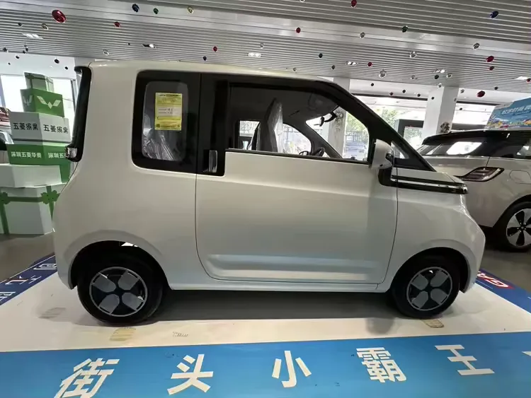 Mini Car Air Clear Sky 300km Advanced Edition Cheap Electric Cars New Energy Vehicles Used Cars At Stock For wuling mini ev