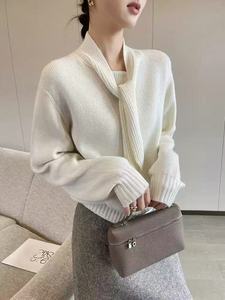Großhandel Schnürpullover mit langen Ärmeln aus 100% Kaschmir für Damen, eleganter Modepullover. - Product Image 4