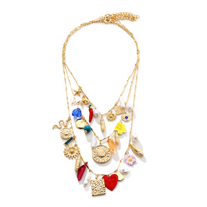 Collar Bohemio G con Dijes de Varias Capas |   Cadena de Cuentas Chapadas en Oro de 18K con Colgantes de Corazón de Girasol y Perla - Joyería de Regalo de Moda - Product Image 4