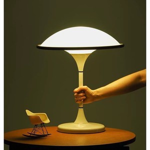 Lámpara de mesa cremosa estilo retro con forma de hongo, E27 LED, control táctil, cuida la vista, luz de escritorio para decoración de dormitorio - Product Image 4
