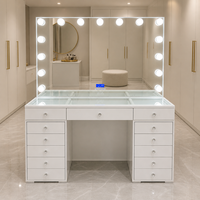 Ensemble de coiffeuse blanche avec poignées en cristal, plateau en verre, miroir à ampoules LED, 13 tiroirs, rangement pour maquillage, OEM personnalisé, vente en gros