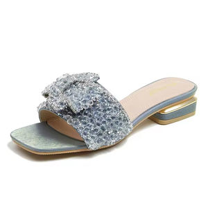 Tendance mode été 2025 Sandales plates sexy style coréen pour femmes avec strass antidérapantes, chaussures de créateur - Product Image 5