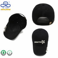 Casquette de baseball unisexe en coton à 6 panneaux avec visière incurvée, certifiée Sedex OEM, avec décorations métalliques et logo personnalisé pour un usage décontracté en extérieur