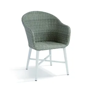 גן חיצוני מתכת כיסא פטיו PE קש כסאות נצרים מסגרת אלומיניום לכיסא אוכל למסעדה