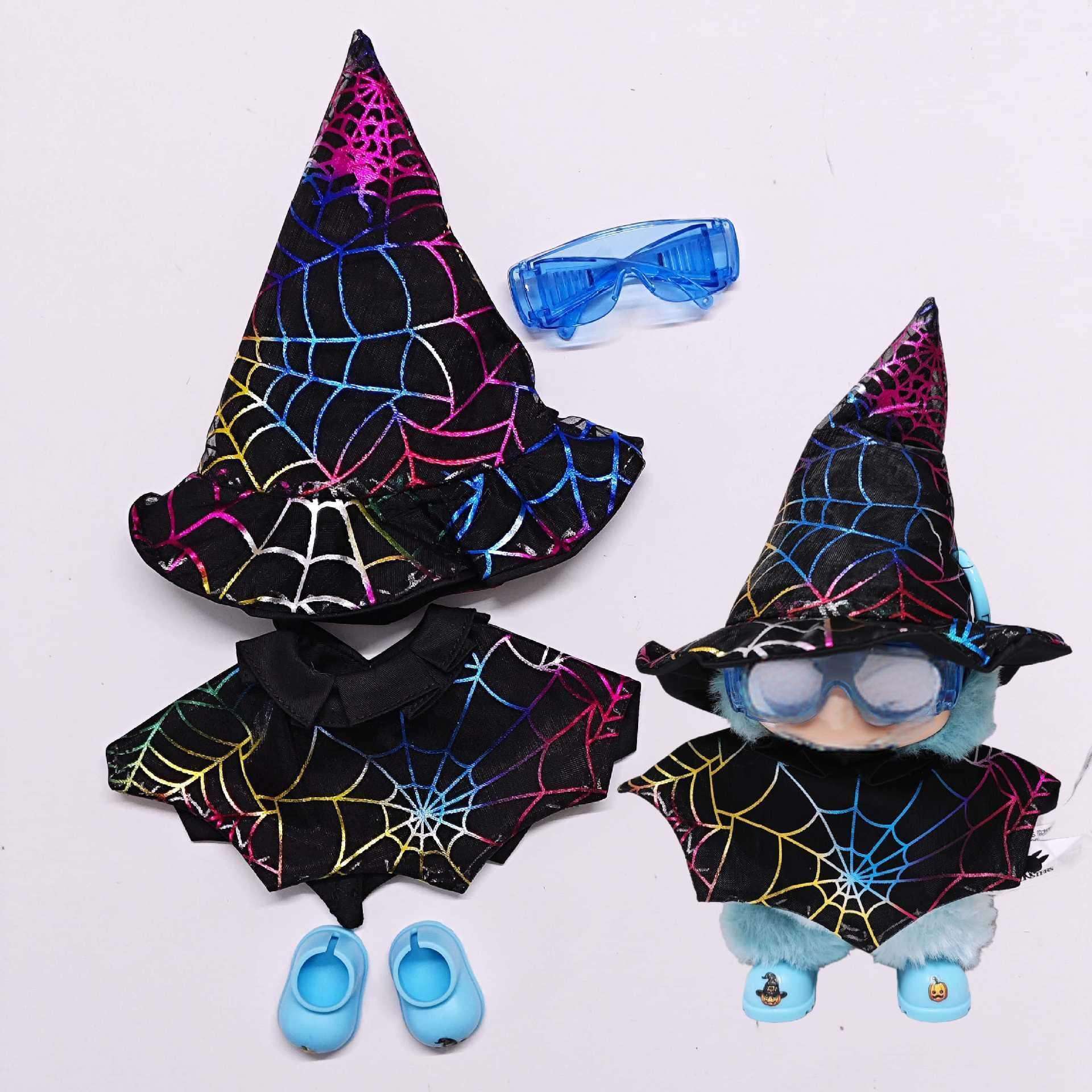 หมวกสไตล์ใยแมงมุมหลากสี + เสื้อคลุม + รองเท้า + แว่นตา