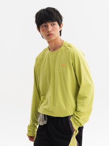 เสื้อยืดแขนยาวทรงหลวมแบบสปอร์ตกลางแจ้ง แห้งเร็ว เหมาะสำหรับฤดูใบไม้ผลิและฤดูร้อน ใช้สำหรับออกกำลังกายและฝึกซ้อม - Product Image 1