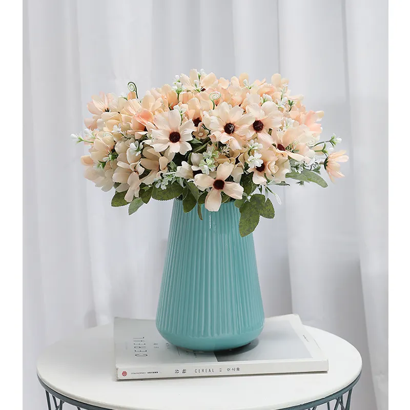 新しい到着結婚式の装飾花高品質菊花人工プラスチック花花房オフィス家の装飾