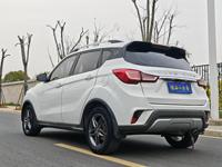 Landwind X2 1.6L Essence Manuelle SUV 2018 Conduite à Gauche Euro VI 5 Places Véhicule d'Occasion