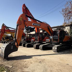 Excavatrice d'occasion DEVELON DX255LCA de 22,5 tonnes, d'origine coréenne, haute qualité, avec moteur, PLC, roulement et pompe, modèle 2022, en stock à vendre - Product Image 1