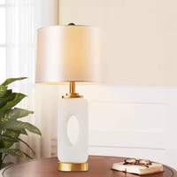 Lampe de table LED moderne de luxe en albâtre, décoration créative exclusive pour la maison, l'hôtel, le restaurant, le salon, le bureau, la table de bureau