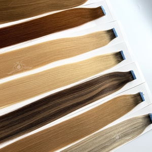 Extensiones de cabello con cinta adhesiva Skin Weft, lisas, de doble cara, cabello humano, colores rubio y castaño. - Product Image 3