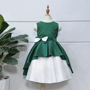 Vestido de fiesta corto bonito de gama alta con lazo en la cintura cuello redondo vestido de princesa Tafta teñido liso para niñas ODM de Vietnam - Product Image 1