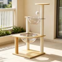 Structure d'escalade pour chat moderne, compacte et tout-en-un en bois, pour jouer, se reposer et gratter. Structure d'escalade de luxe pour chat.