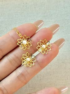 ชุดเครื่องประดับ UM Jewelry เงินแท้ 925 ประดับมุกน้ำจืด ชุบทอง 18K ลายแมนดาลาสีทอง สำหรับงานหมั้นและวันครบรอบ - Product Image 1