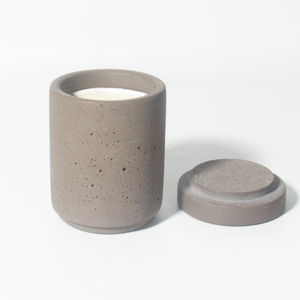 Bocaux à bougie gris en <span class=keywords><strong>béton</strong></span> naturel Conteneur à bougie en gros en usine fabriqué à la main avec un <span class=keywords><strong>couvercle</strong></span> en <span class=keywords><strong>béton</strong></span> pour la décoration de la maison - Product Image 1
