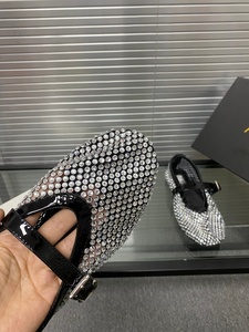 Nouvelles mules Alaias 2025 en maille dorée pour femmes – Respirantes, ajourées, sans talon, parfaites pour les soirées et la mode - Product Image 6