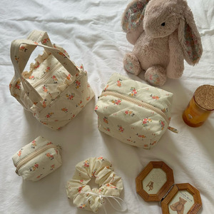 Neceser de Maquillaje Texturizado a Cuadros <span class=keywords><strong>Badtz</strong></span> <span class=keywords><strong>Maru</strong></span>, Bolsa de Cosméticos Tejida - Product Image 2