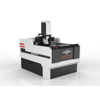 Fresadora CNC Semiencerrada Jinan Mosencnc de 4.5KW 6060, Husillo de Enfriamiento por Aceite BT30/BT40, Controlador GSK/NK105, Base de Hierro Fundido