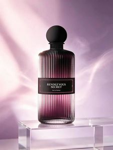 Perfume Rendez-Vous Secret al por Mayor, Botella de Lujo con Franjas Verticales Púrpuras, EDP de Larga Duración, Etiqueta Privada Personalizada Disponible - Product Image 2