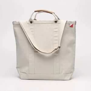 Bolsa de Compras Reutilizable de Algodón Orgánico Personalizada con Logotipo Impreso - Product Image 3