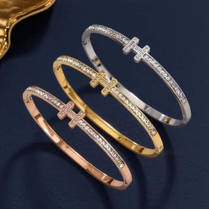Bracciale con Lettera H in Diamanti di Alta Qualità, Braccialetti in Acciaio Inossidabile con Zirconi per Ragazze, Gioielli Eleganti - Product Image 5