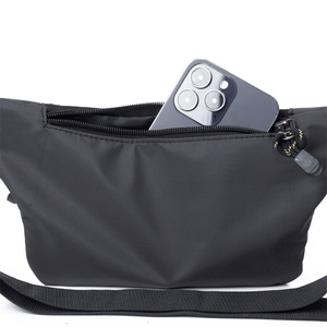 Sac banane multifonctionnel pour homme en tissu Oxford, couleur unie, pour voyage, cyclisme, sport, sac bandoulière Printemps 2025 - Product Image 2