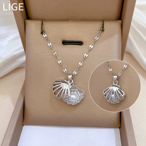 Collier en acier inoxydable plaqué or 18 carats avec pendentif en cuivre et <span class=keywords><strong>perle</strong></span> creuse, hypoallergénique, par Zhongzhe Fashion - Product Image 3