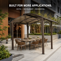 Pergola extérieure en aluminium pour patios résidentiels et commerciaux, avec configuration en kit et options de taille personnalisables