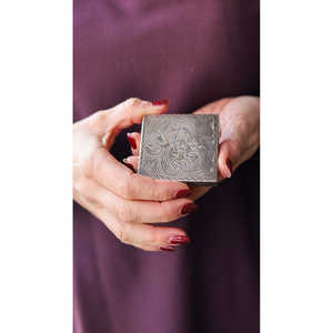 Miroir vintage gravé à la main Mirellas, ensembles d'accessoires de maquillage, accessoire essentiel - Product Image 2