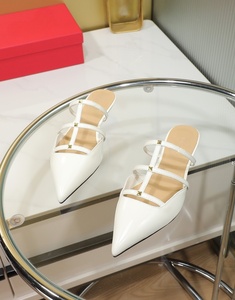 Sandalias de tacón alto de diseñador para mujer, lujosas, elegantes, sexys y cómodas, de verano, de alta gama. - Product Image 4