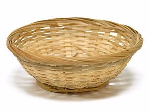 Cesta de Bambú Natural Hecha a Mano en Vietnam - Product Image 3
