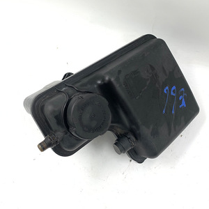 Adecuado para BMW Serie 7 E66 730 740 tanque de agua hervidor de refrigerante y hervidor de retorno - Product Image 4