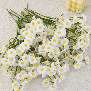 <b>Artificial</b> Daisies <b>Bouquet</b> Silk Flowers High Simulation For Home Wedding Decor Spring Outdoor Props - Product Image 3