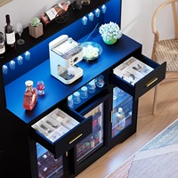 Meuble Bar Moderne en Bois OEM/ODM avec Éclairage LED et Prise de Courant Intégrée pour Salon et Rangement Domestique
