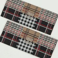 Étiquettes tissées personnalisées de qualité supérieure pour vêtements - Étiquettes thermocollantes ou cousues pour chapeaux et vêtements. Impression de logo économique certifiée OEKO-TEX