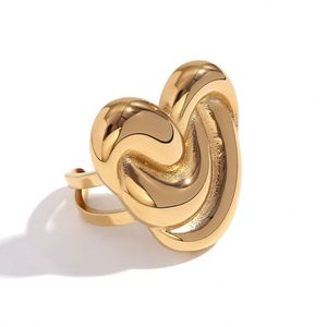 Bague ouverte torsadée en forme de cœur en acier inoxydable plaqué or 18 carats PVD, décoration manuelle créative simple, sans décoloration, pour femme - Product Image 1