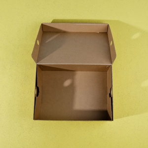 Hộp in ấn OEM tùy chỉnh giá rẻ đồng bằng chất lượng cao Sneakers giày có thể gập lại sóng Hội Đồng Quản trị giấy Bao bì hộp - Product Image 5