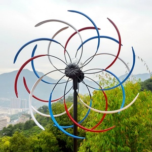 Moulin à vent solaire à double rotation en fer peint, petit et grand modèle, pour la décoration extérieure de villas, jardins et cours - Product Image 3
