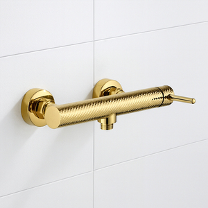 Mélangeur mural <span class=keywords><strong>de</strong></span> <span class=keywords><strong>baignoire</strong></span> et <span class=keywords><strong>de</strong></span> douche à poignée unique en laiton massif avec finition sculptée en or pour robinet <span class=keywords><strong>de</strong></span> salle <span class=keywords><strong>de</strong></span> bain hôtel villa - Product Image 2