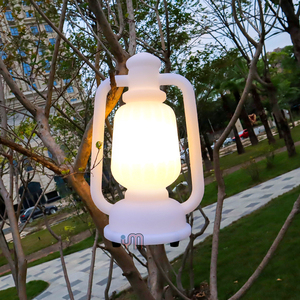 Lanterne de camping <span class=keywords><strong>rechargeable</strong></span>, <span class=keywords><strong>lampe</strong></span> de <span class=keywords><strong>tempête</strong></span> portable, <span class=keywords><strong>lampe</strong></span> extérieure en plastique PE, éclairage d'urgence étanche IP67 - Product Image 4