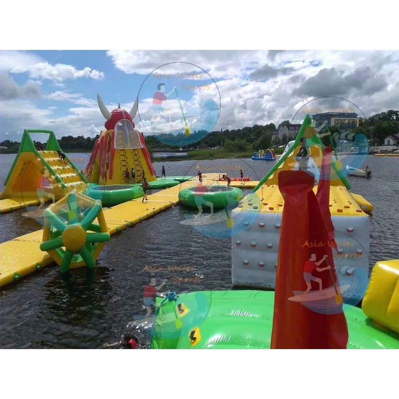 Inflatable Water Park Sport Play Equipment Floating Aqua Park for Beach Or Lake