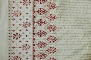 ผ้าไหมโพลีทอแบบดีไซเนอร์ น้ำหนักเบา ลายดอกไม้เรขาคณิตแบบนามธรรม สำหรับงานสิ่งทอภายในบ้านและการตัดเย็บเสื้อผ้า - Product Image 4