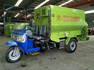 Ba bánh xe thức ăn Ủ Chua Trộn sử dụng sữa gia súc chăn nuôi thiết bị cho trang trại thành phần cốt lõi Feeder bò Feeder cho chăn nuôi bò - Product Image 4