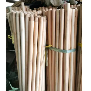 China fornecedor boa qualidade Atacado durável madeira cerca piquetes para venda
