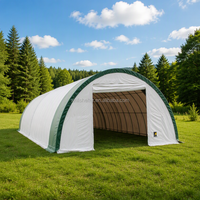 Abri de jardin extérieur robuste en acier avec porte enroulable, toile imperméable et résistante aux UV, finition thermolaquée, design moderne