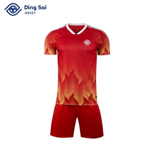 Ventes directes d'usine de vêtements de sport décontractés pour hommes, uniformes de football anciens de qualité supérieure - Product Image 1