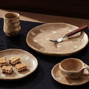 ชุดแก้วกาแฟเซรามิกและจานรองลายจุดย้อนยุคพร้อมลวดลายการ์ตูนสร้างสรรค์จาก Meijiahui ที่เป็นมิตรกับสิ่งแวดล้อม - Product Image 4