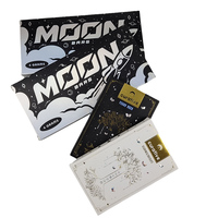Boîtes en carton biodégradables pliables pour barres énergétiques, chocolats et snacks, avec estampage doré personnalisé sur papier aluminium
