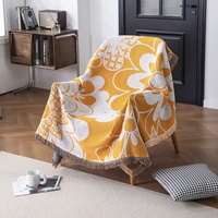 Selimut Kemah tenun Jacquard 100% poliester dengan desain gaya sederhana latar belakang kuning berlapis dan pola bunga putih