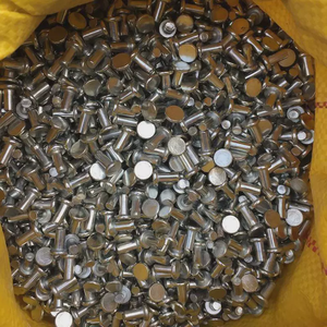 Bonne étanchéité Matériau de qualité Remaches personnalisés Rivets en fer solide à tête plate galvanisés pour pièces automobiles de <span class=keywords><strong>moto</strong></span> 6mm - Product Image 6